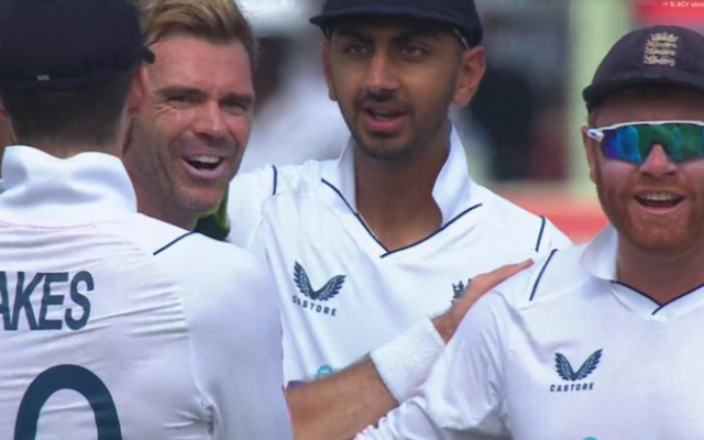 ‘He is the Sachin Tendulkar of bowlers’, fans praised James Anderson for his brilliant bowling in the second test.