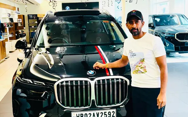 Wriddhiman Saha got emotional after buying his dream car, shared a special post on social media