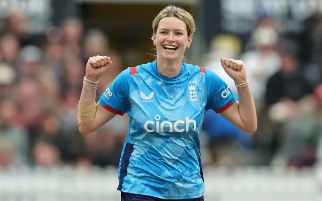 ENG-W vs NZ-W: England beat New Zealand by 5 wickets in the third ODI, Lauren Bell took five wickets