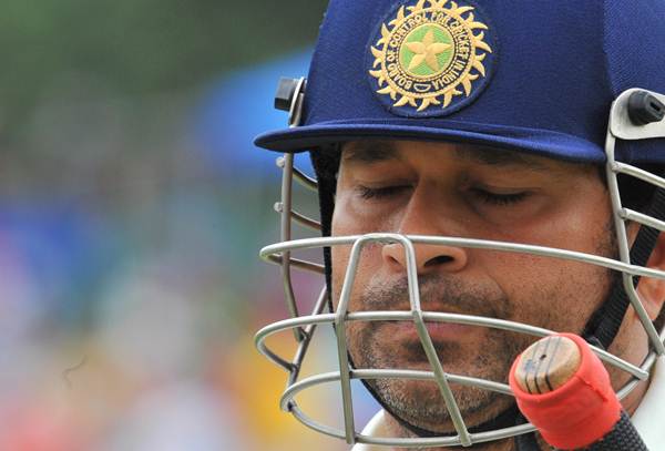 If Sachin Tendulkar plays like this then his test record is in danger! Kumar Sangakkara gave warning because of this star batsman