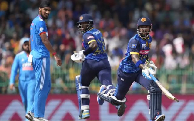 SL vs IND: Velalage-Mendis played important innings, Sundar took 3 wickets, India will have to score 241 runs to win