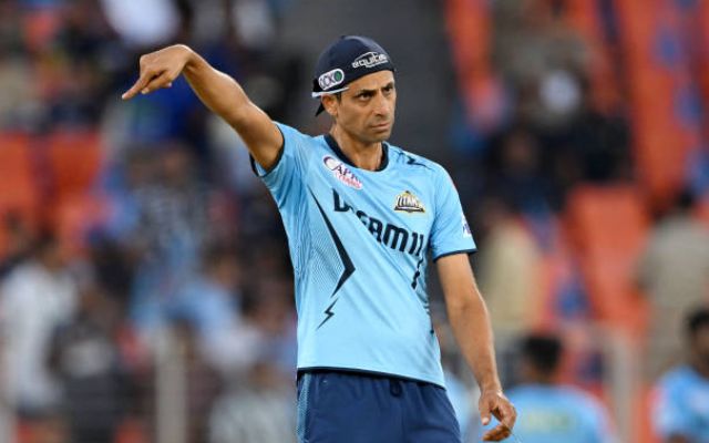 IPL 2025: Ashish Nehra will leave the post of head coach of Gujarat Titans..! The franchise is making a big plan