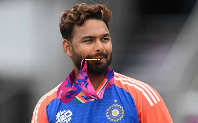 Rishabh Pant became the most expensive player in IPL history, this star wicketkeeper batsman sold for Rs 27 crores