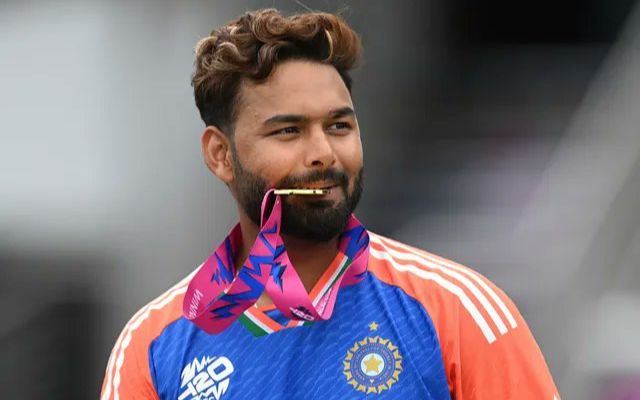 IPL 2025 Mega Auction: After Rishabh Pant was sold the most expensive in the IPL auction, these were the reactions of the fans.